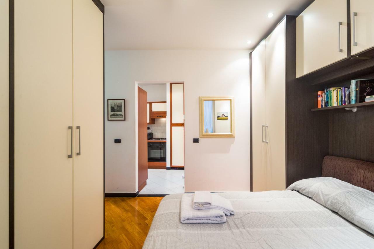 Old Port Apartment 4 Beds Genua Exterior foto